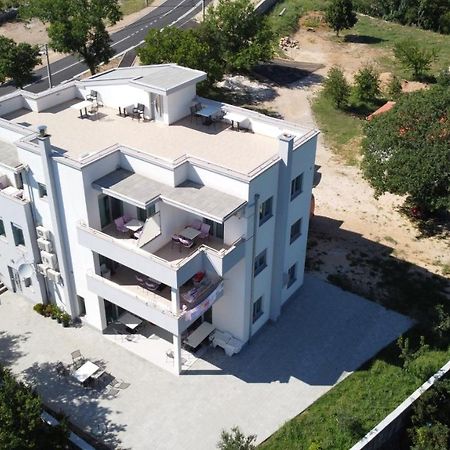 Apartment Anića Kuk Starigrad Paklenica Bagian luar foto