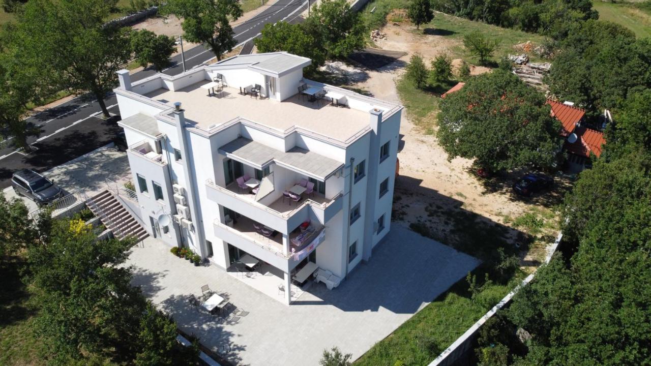 Apartment Anića Kuk Starigrad Paklenica Bagian luar foto
