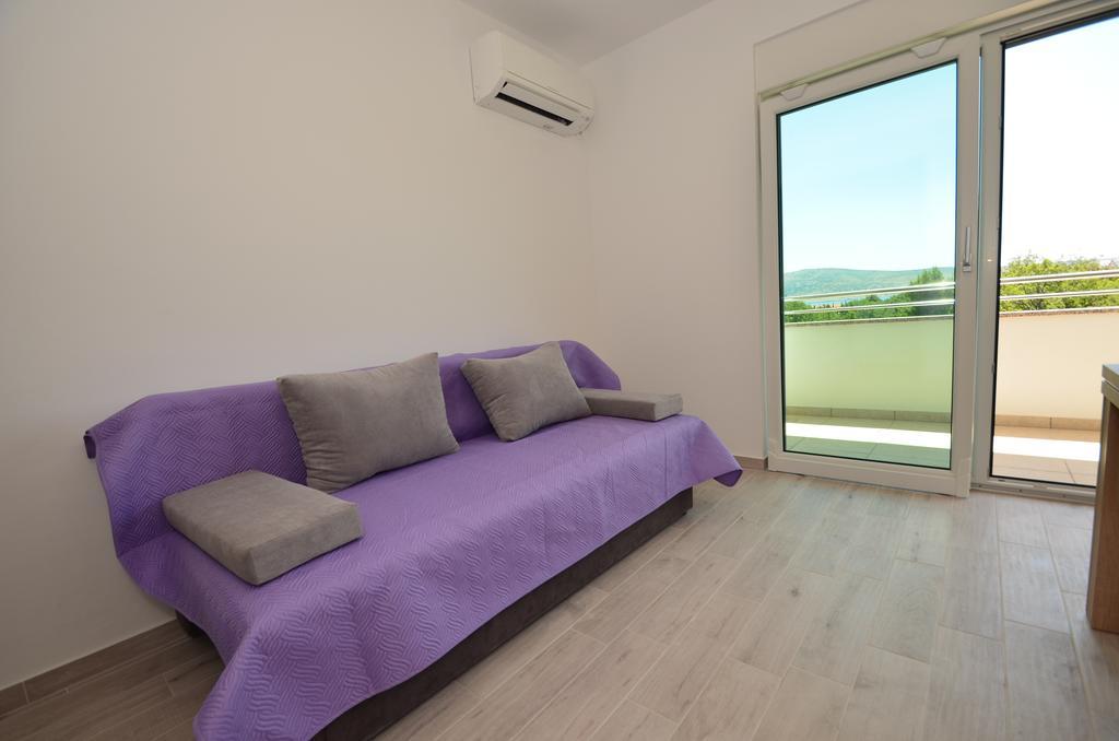 Apartment Anića Kuk Starigrad Paklenica Ruang foto