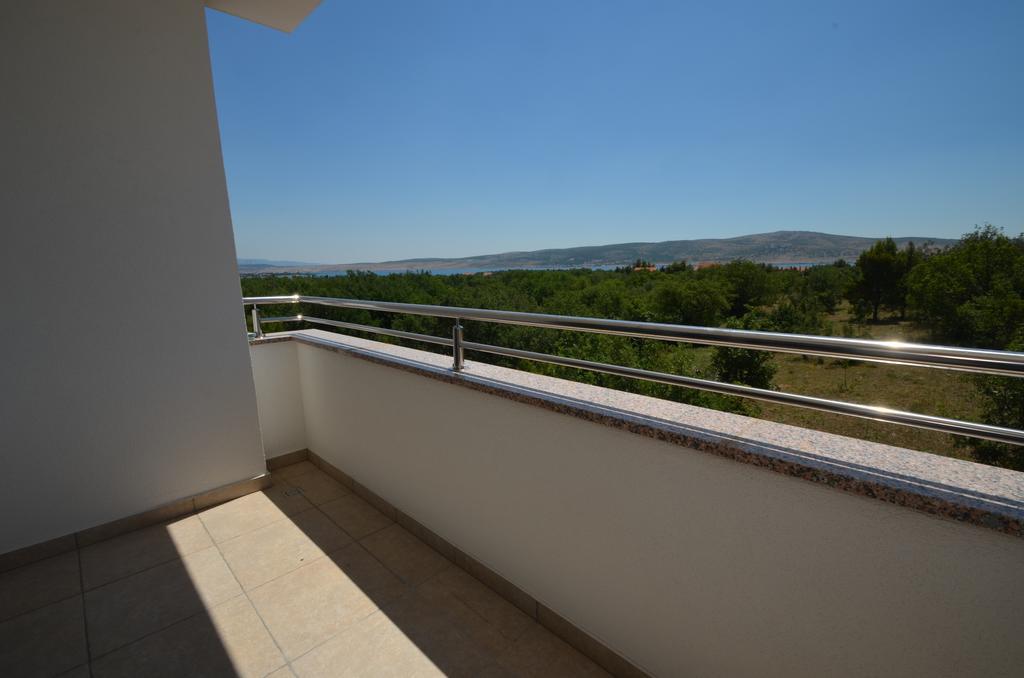 Apartment Anića Kuk Starigrad Paklenica Ruang foto