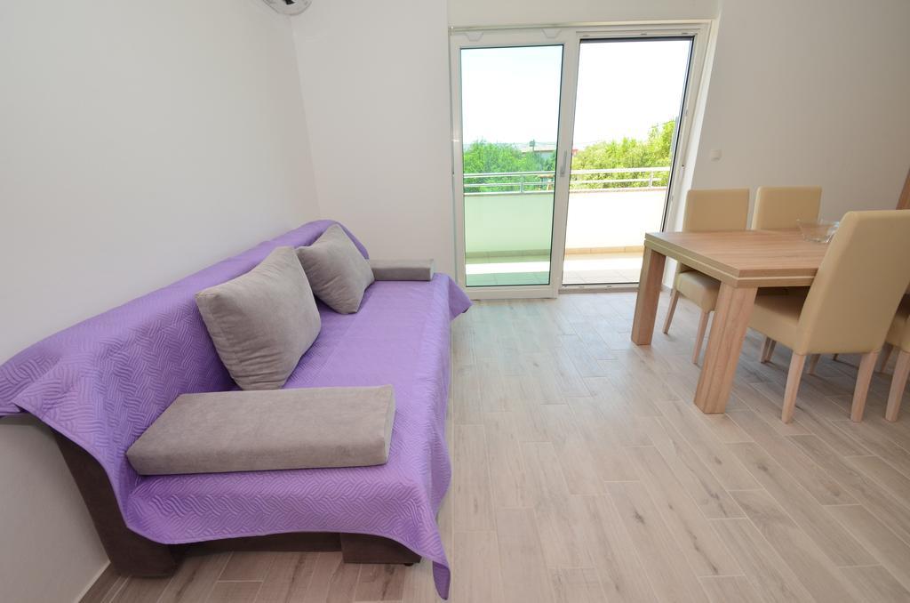 Apartment Anića Kuk Starigrad Paklenica Ruang foto