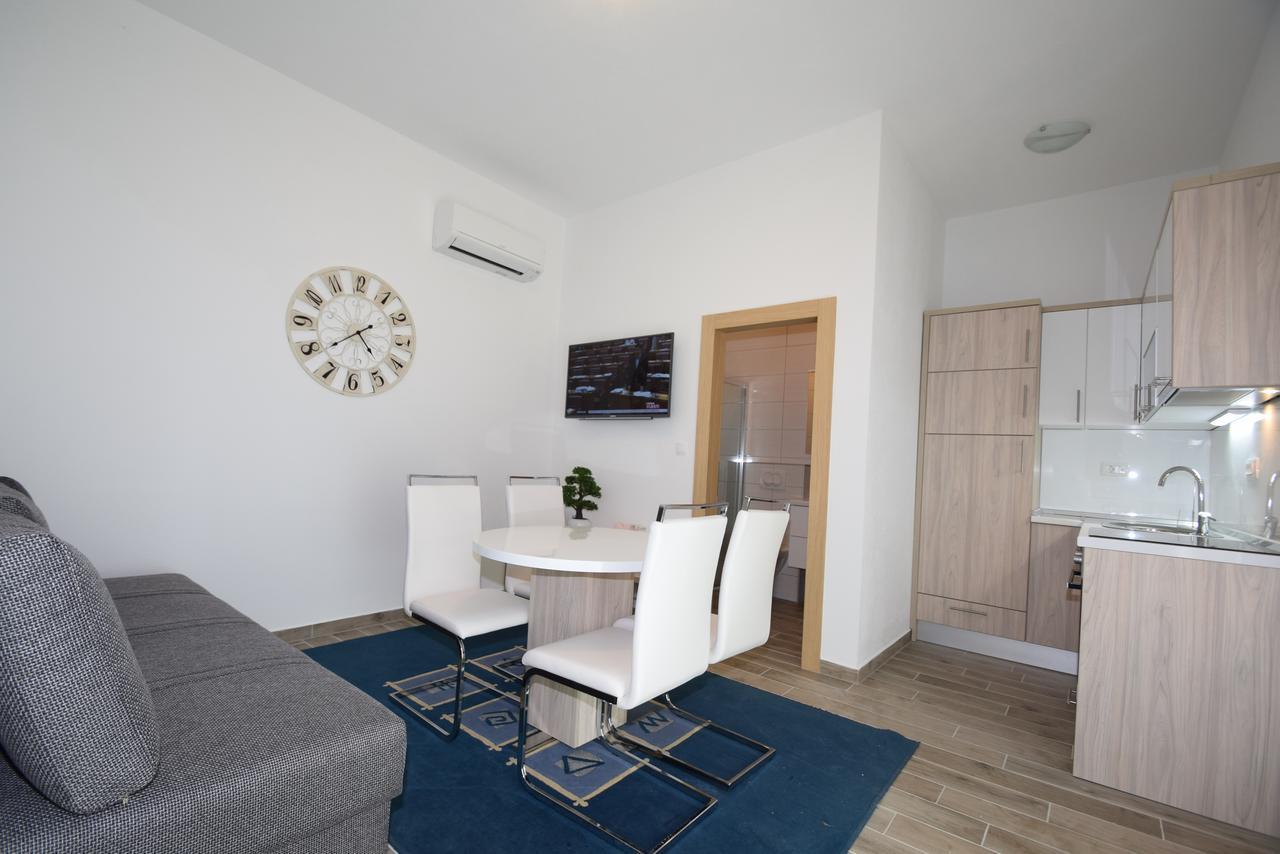 Apartment Anića Kuk Starigrad Paklenica Bagian luar foto