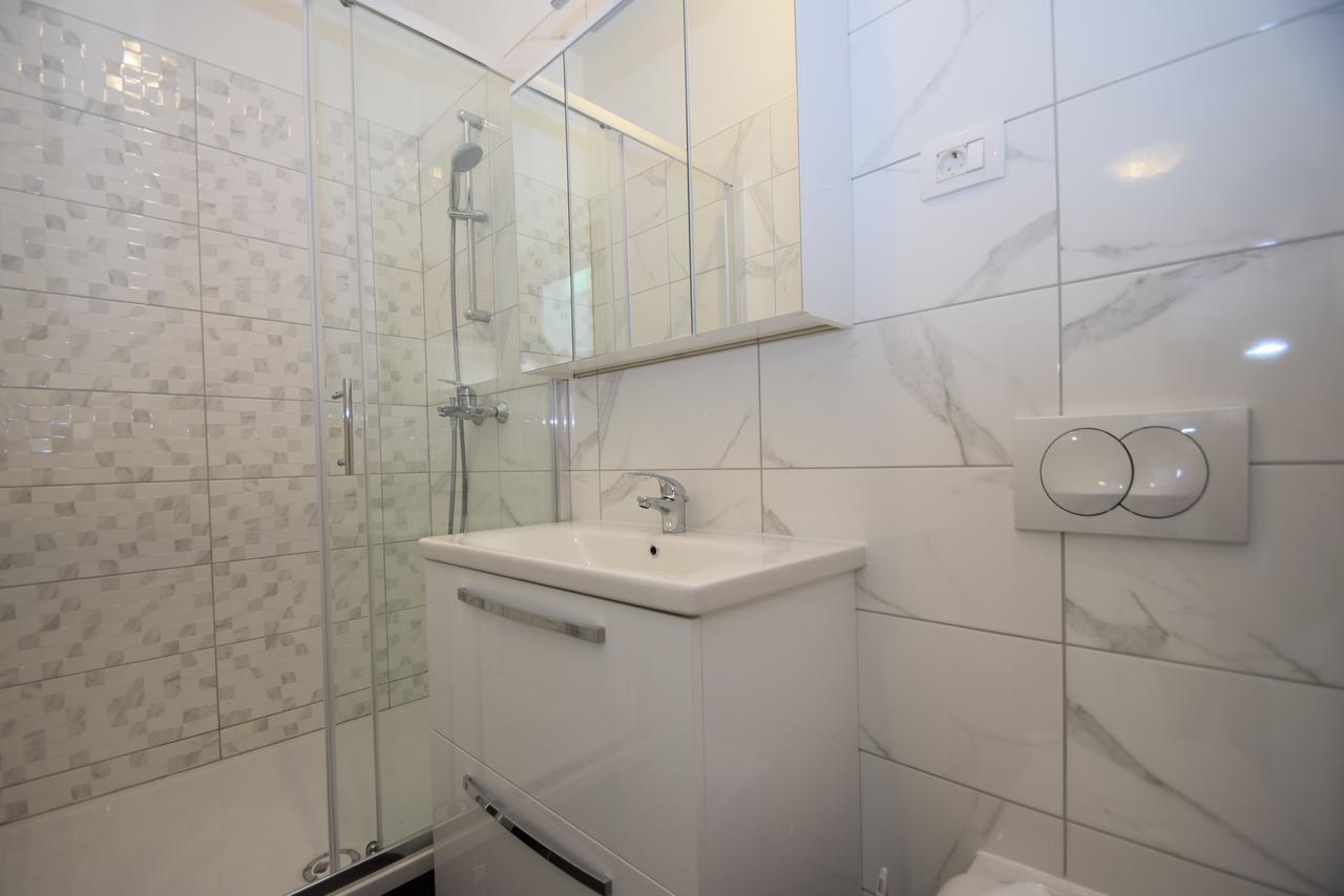 Apartment Anića Kuk Starigrad Paklenica Bagian luar foto